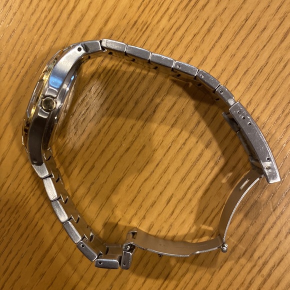 Authentic Fossil Watch - Picture 4 of 6